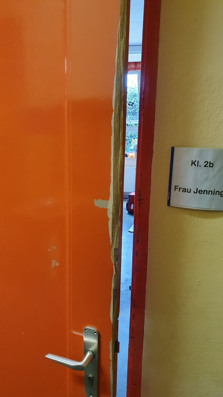 Klassenzimmertüren